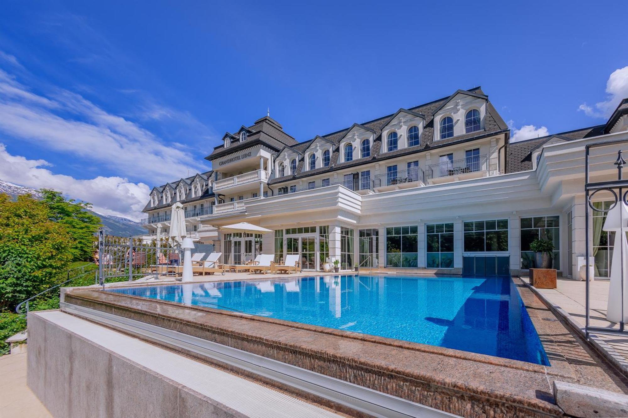 Grandhotel Lienz Business-Wellness & Gourmet Екстер'єр фото