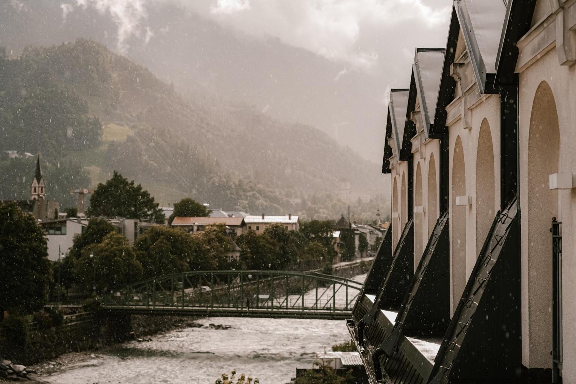 Grandhotel Lienz Business-Wellness & Gourmet Екстер'єр фото