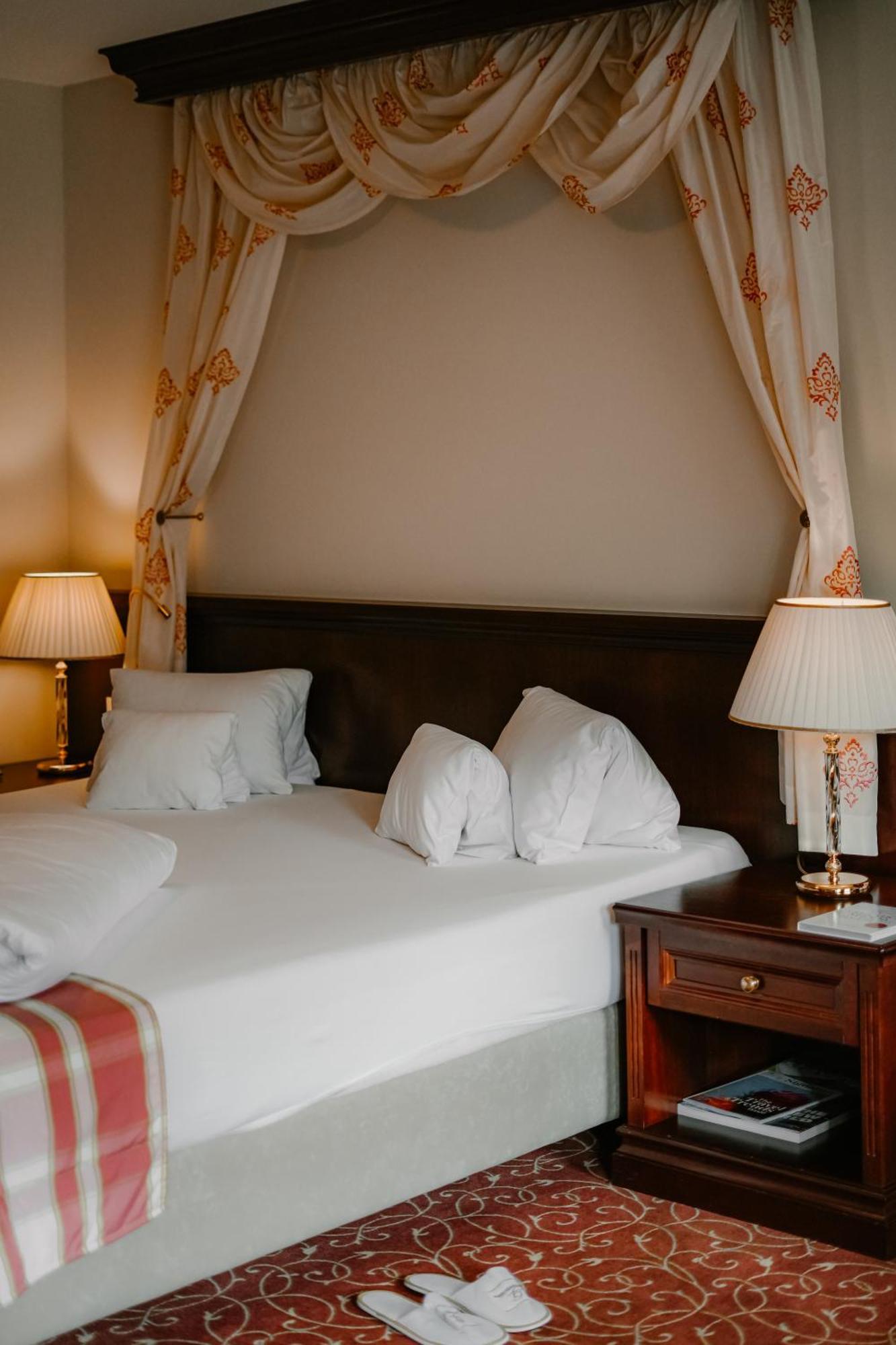 Grandhotel Lienz Business-Wellness & Gourmet Екстер'єр фото
